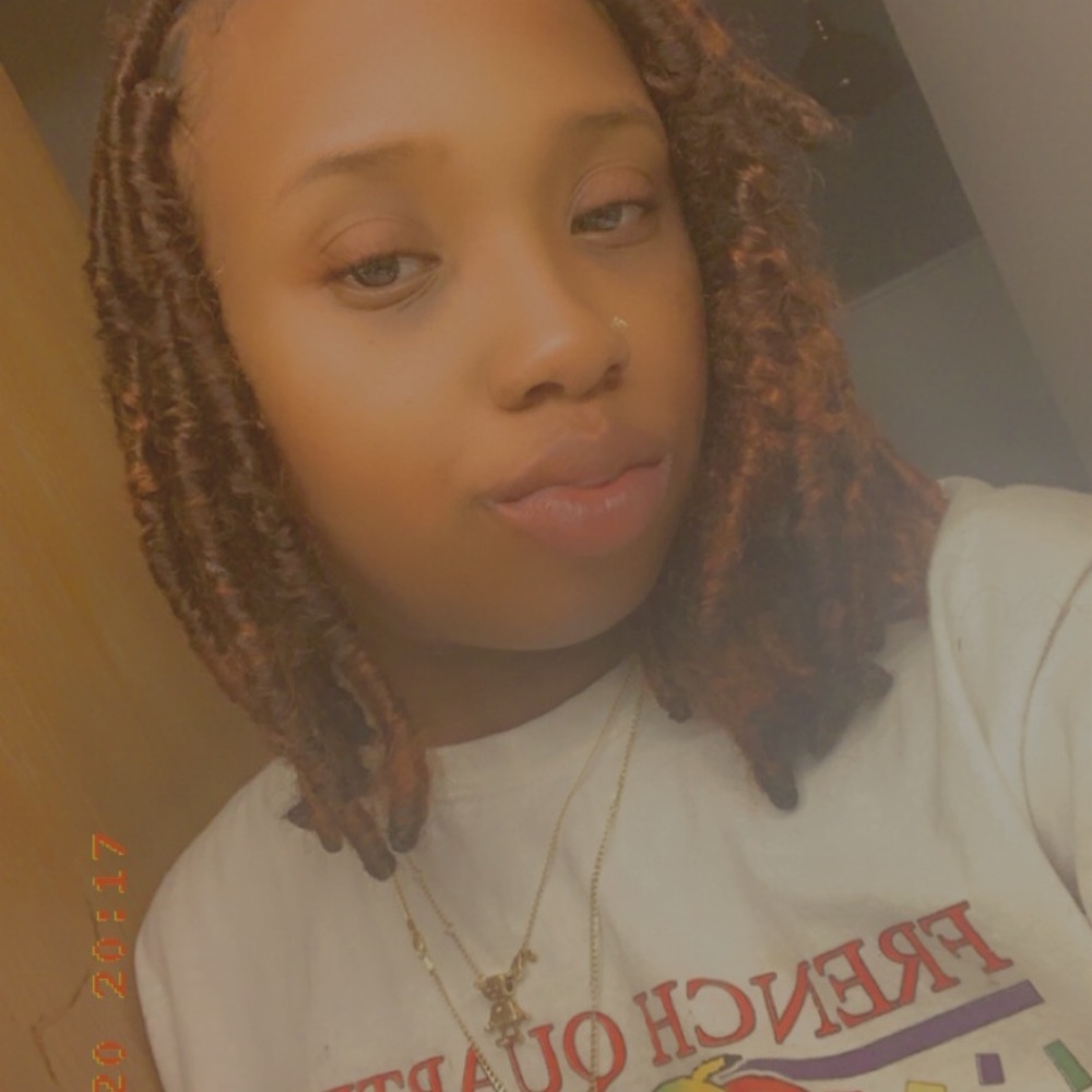 Meet your Posher, Troubled